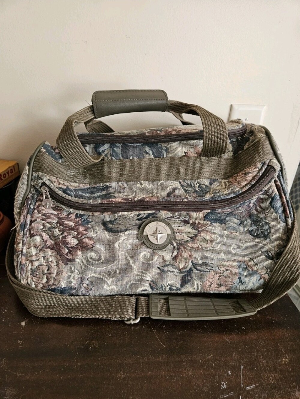 Vintage Verdi Floral Tapestry Duffle Bag Weekender Grandmacore Travel Carry On.